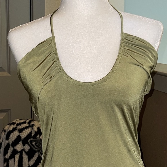 Beautiful green halter mini dress never worn! - Picture 2 of 5
